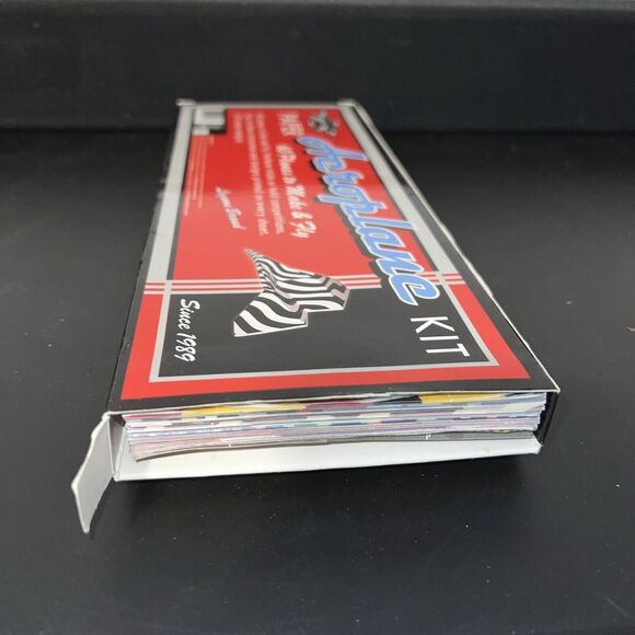 Lagoon Games Paper Aeroplane Kit 60 Airplane Planes to Make & Fly New Open Box - Picture 2 of 4